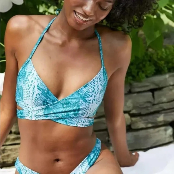NWT Aerie Small/Medium Teal Snake Print Bikini Swimsuit High Cut Cheeky New - Picture 2 of 5
